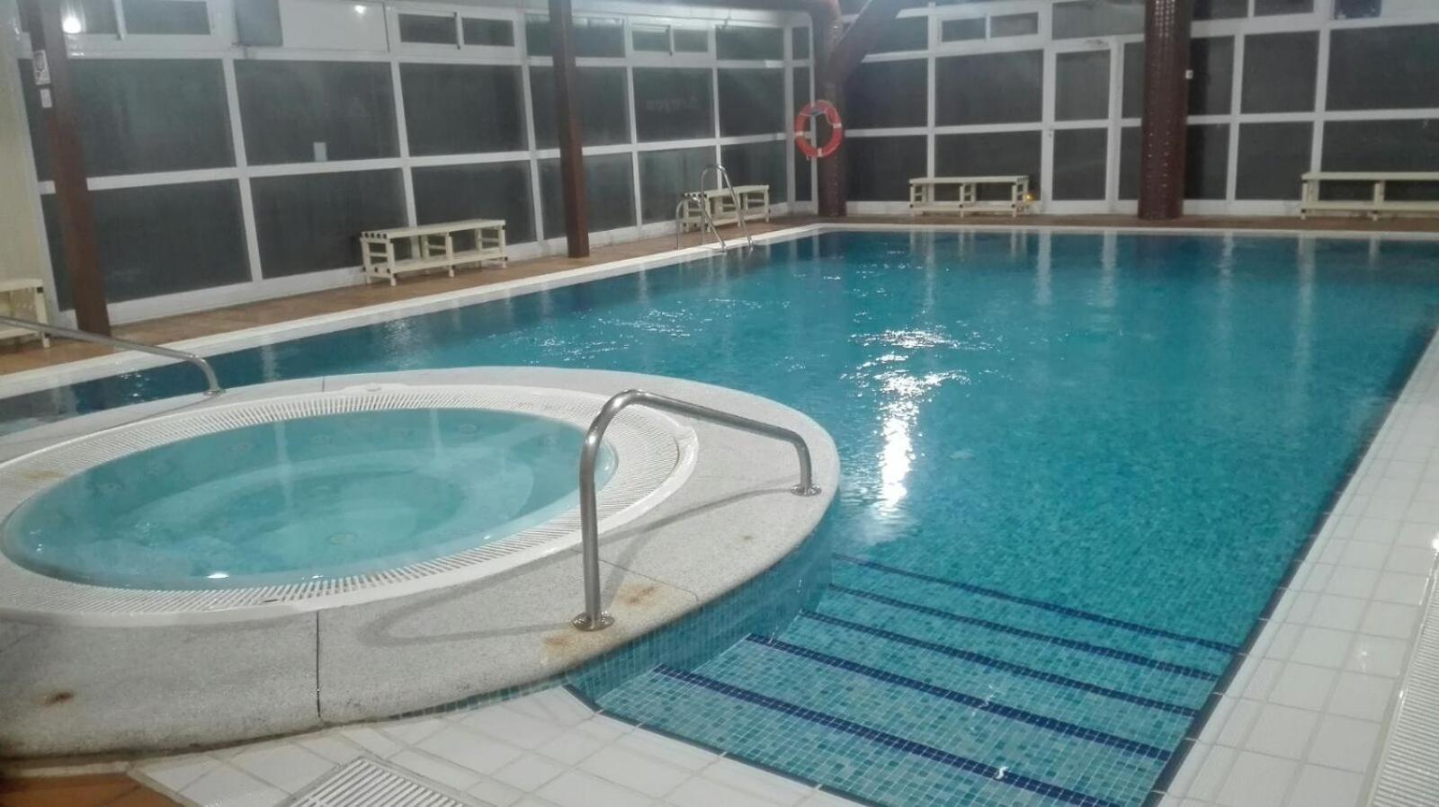 סיירה נבדה Apartamentos Sueno Nevado Con Piscina A Pie De Telesilla מראה חיצוני תמונה